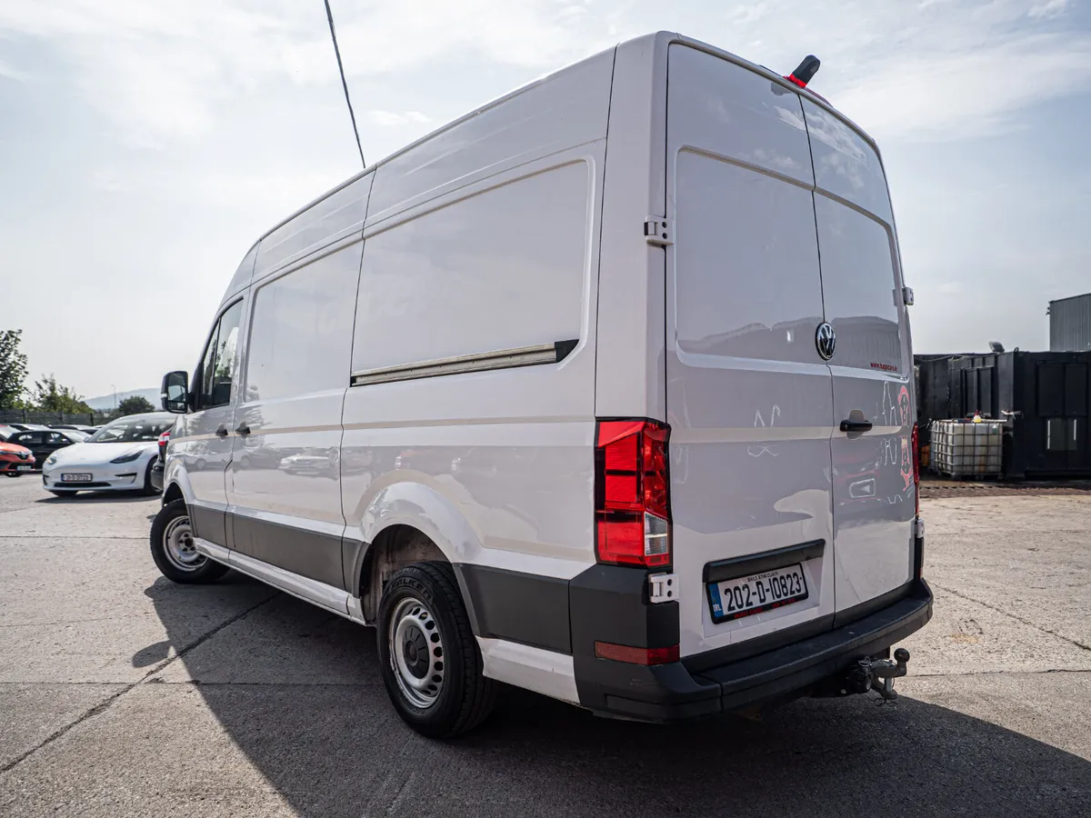 202 VW Crafter 2.0d MWB/1 Owner/Warranty - Image 3