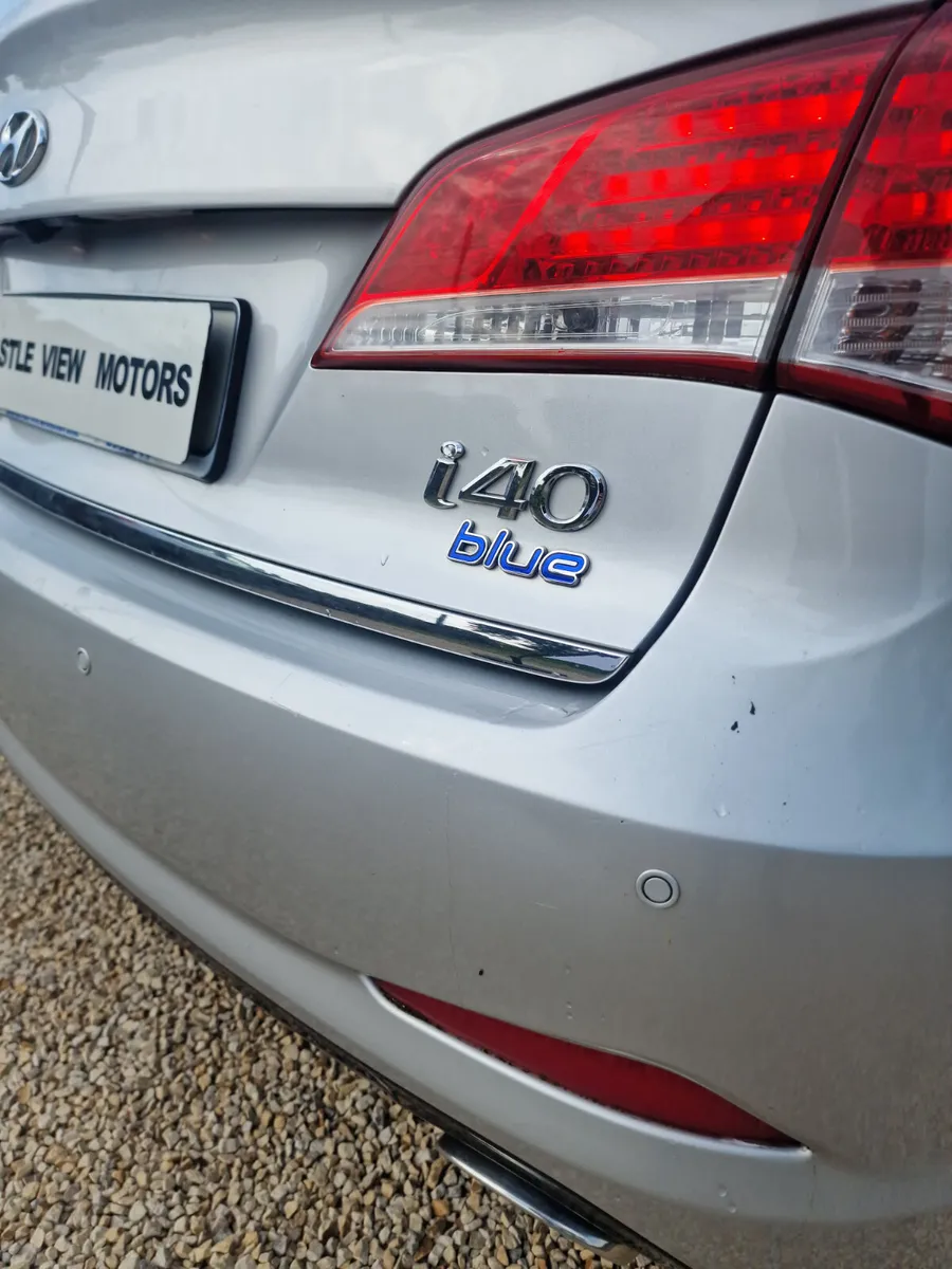 Hyundai i40 Executive - Image 3