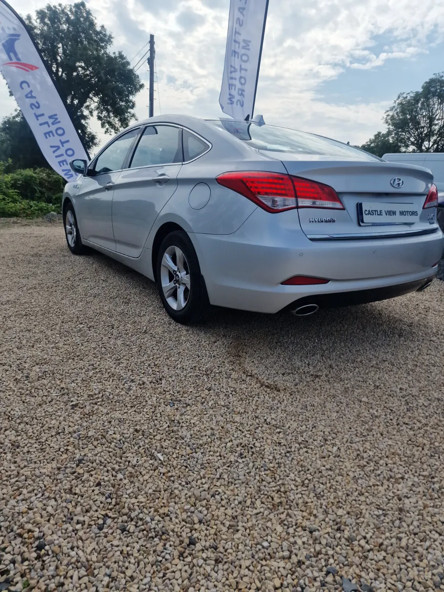 Hyundai i40 Executive - Image 4