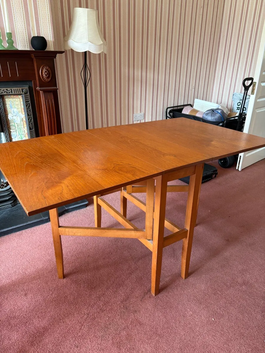 Wood drop leaf dining table - Image 1