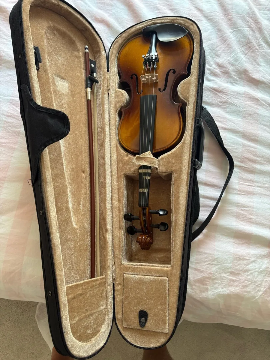 1/2 size violin - Image 1