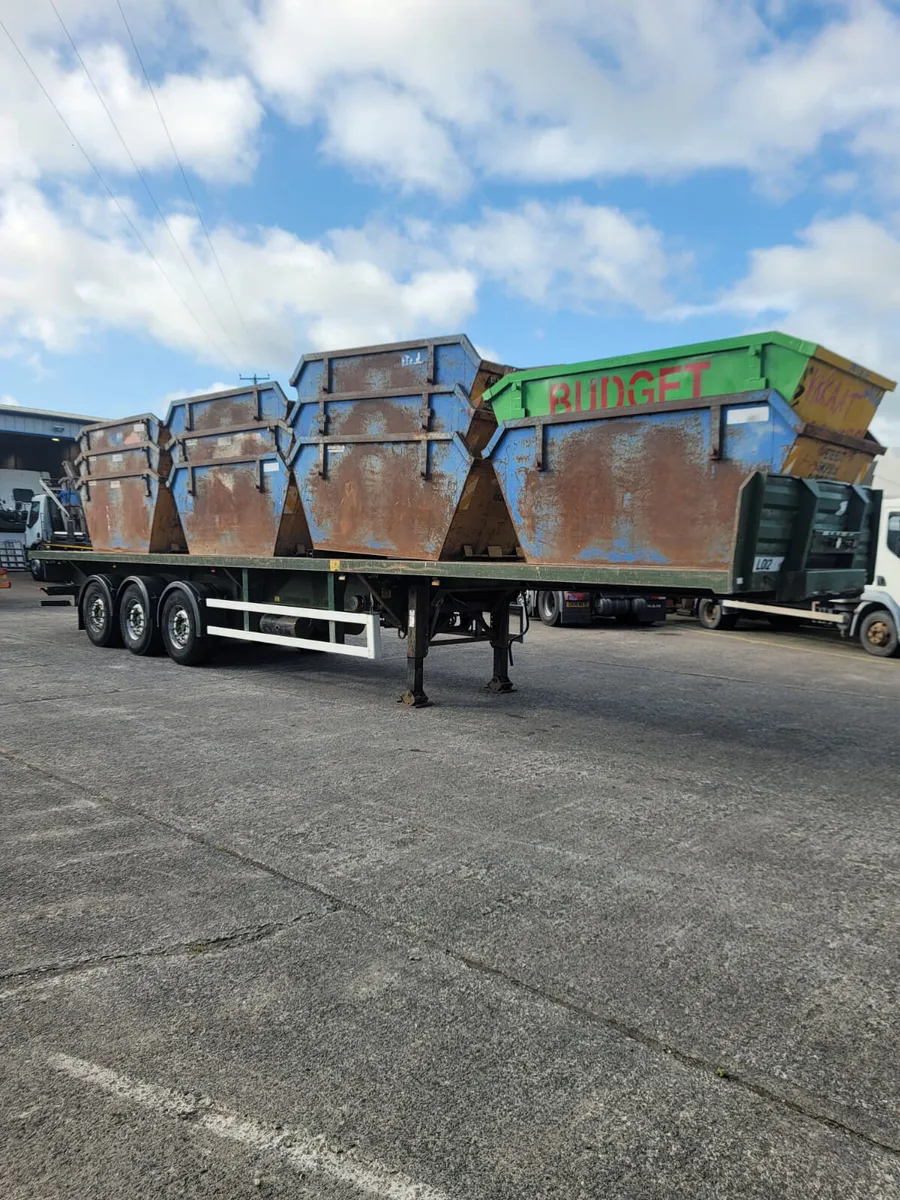 2017 DAF 18 Ton SKIP Truck  choice  8 yard skips - Image 2