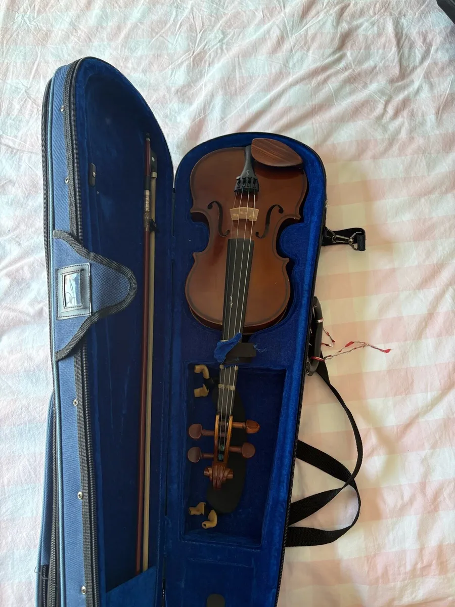 3/4 size violin - Image 1