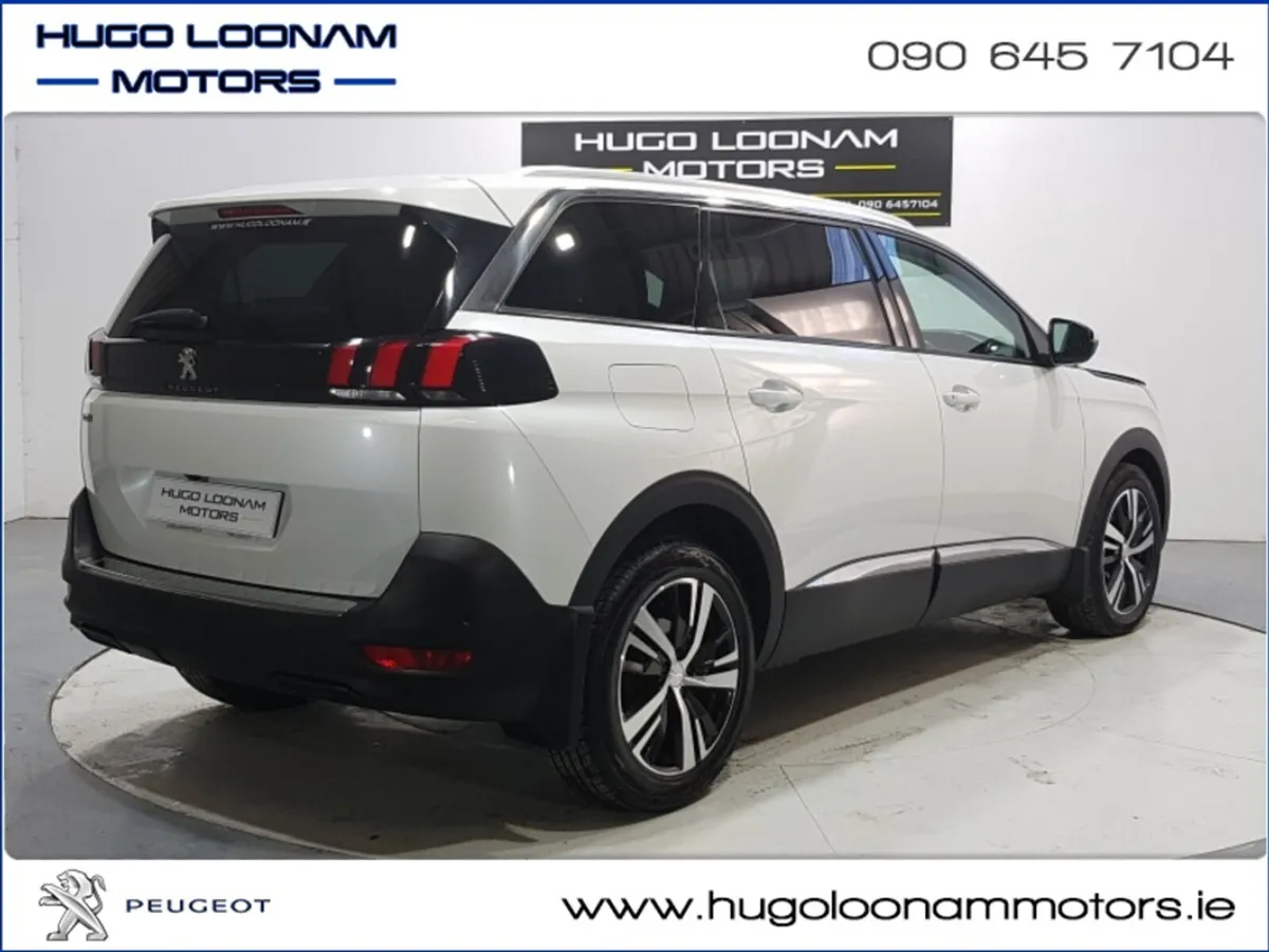 Peugeot 5008 ALLURE 1.5 BLUE HDI 130 6 6.2 4DR - Image 4