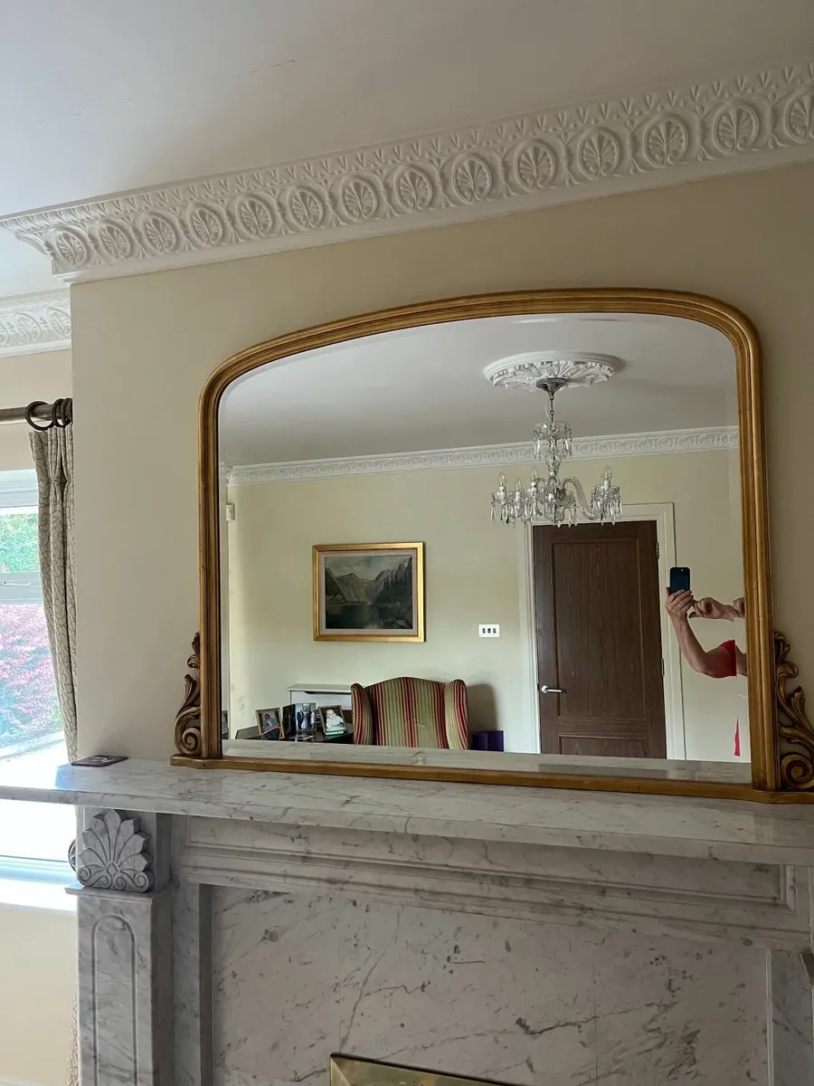 GOLD LEAF ARCHTOP OVERMANTEL MIRROR - LIBOV8 - Image 2