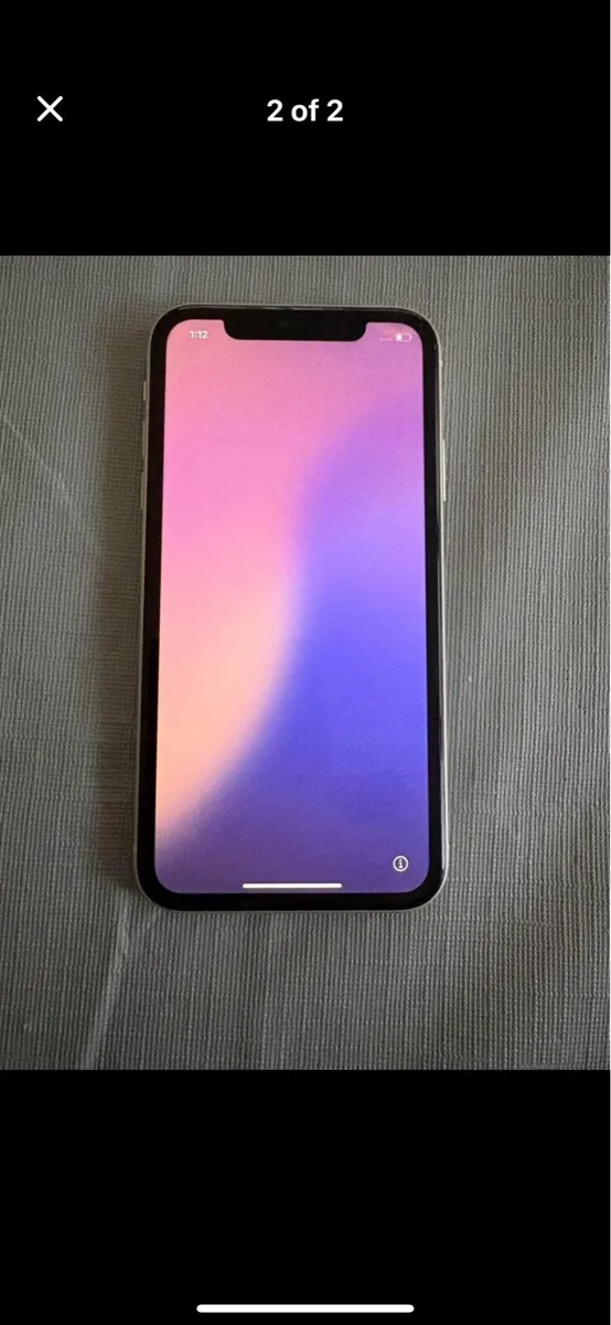I phone 11 - Image 1