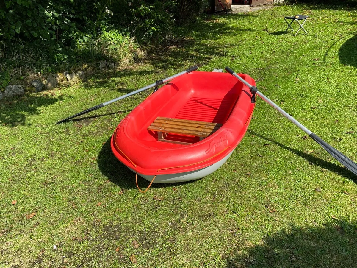 BIC Sportyak dingy - Image 1
