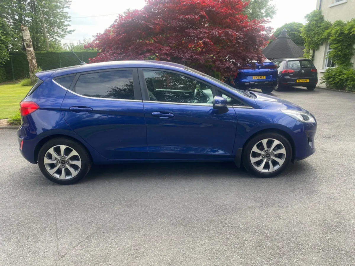 Ford Fiesta ZETEC - Image 2