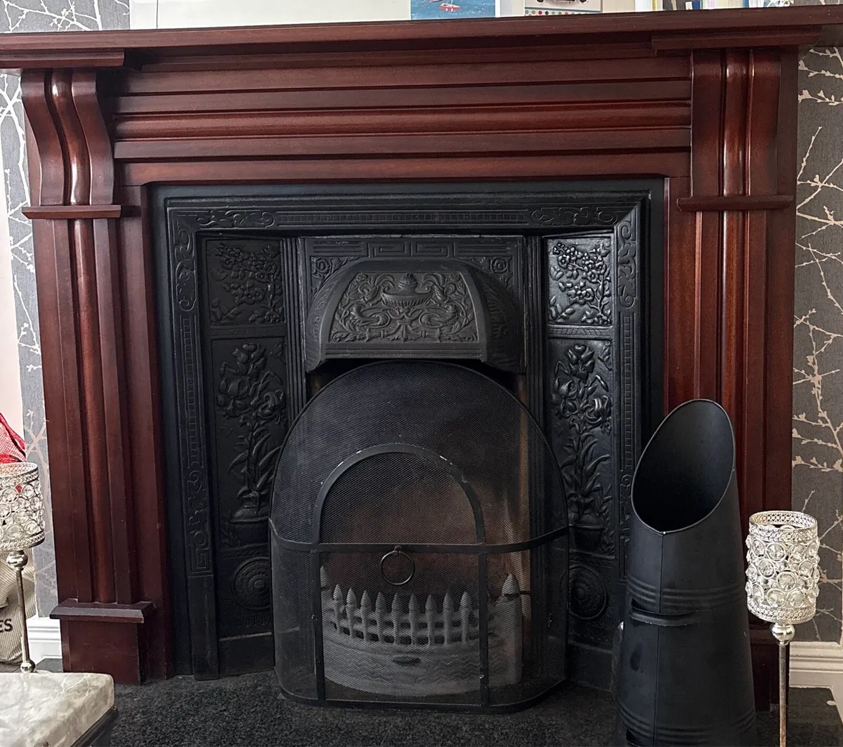Fireplace surround - Image 1