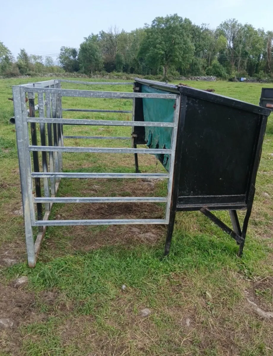 8ft Creep Feeder - Image 1