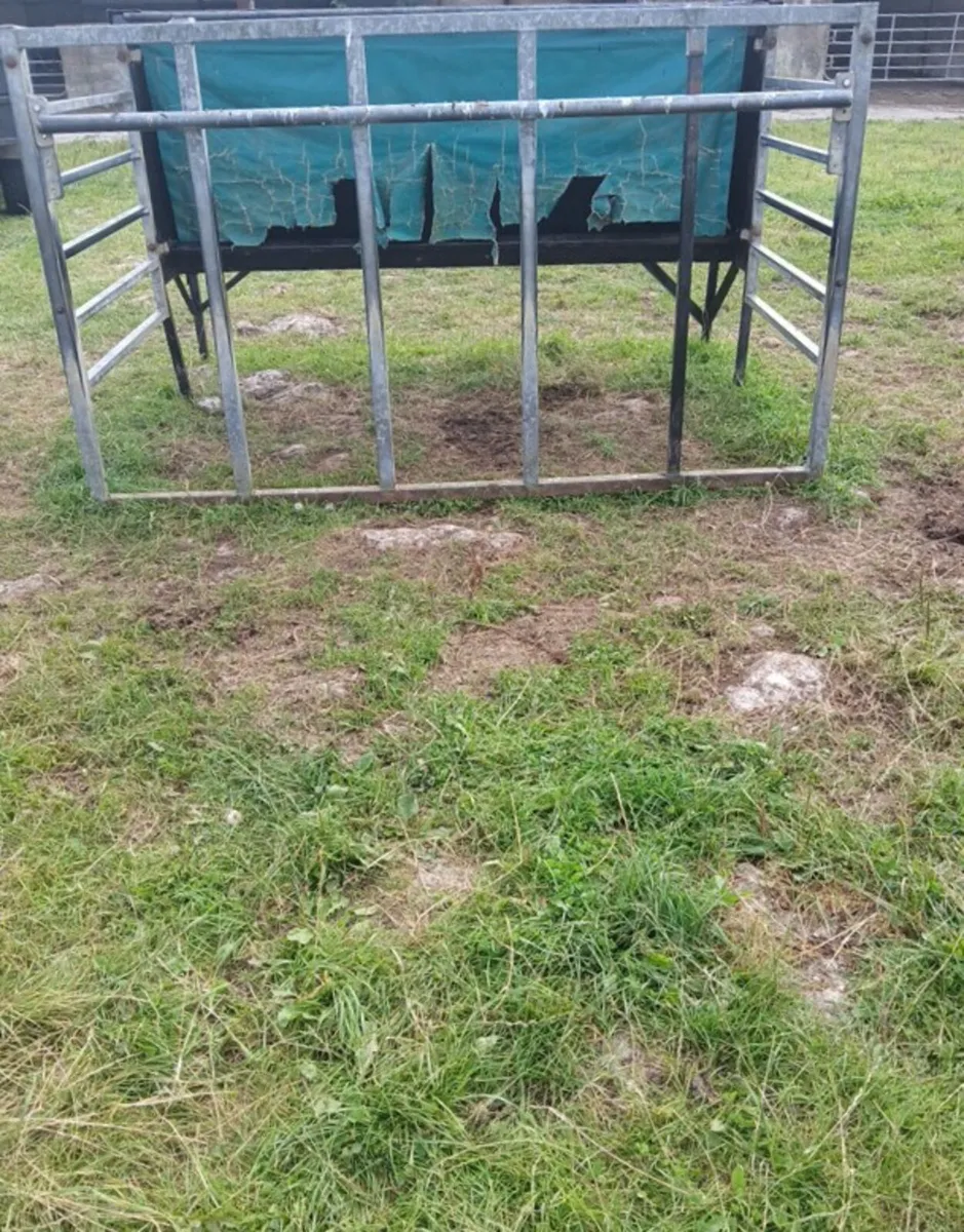 8ft Creep Feeder - Image 3