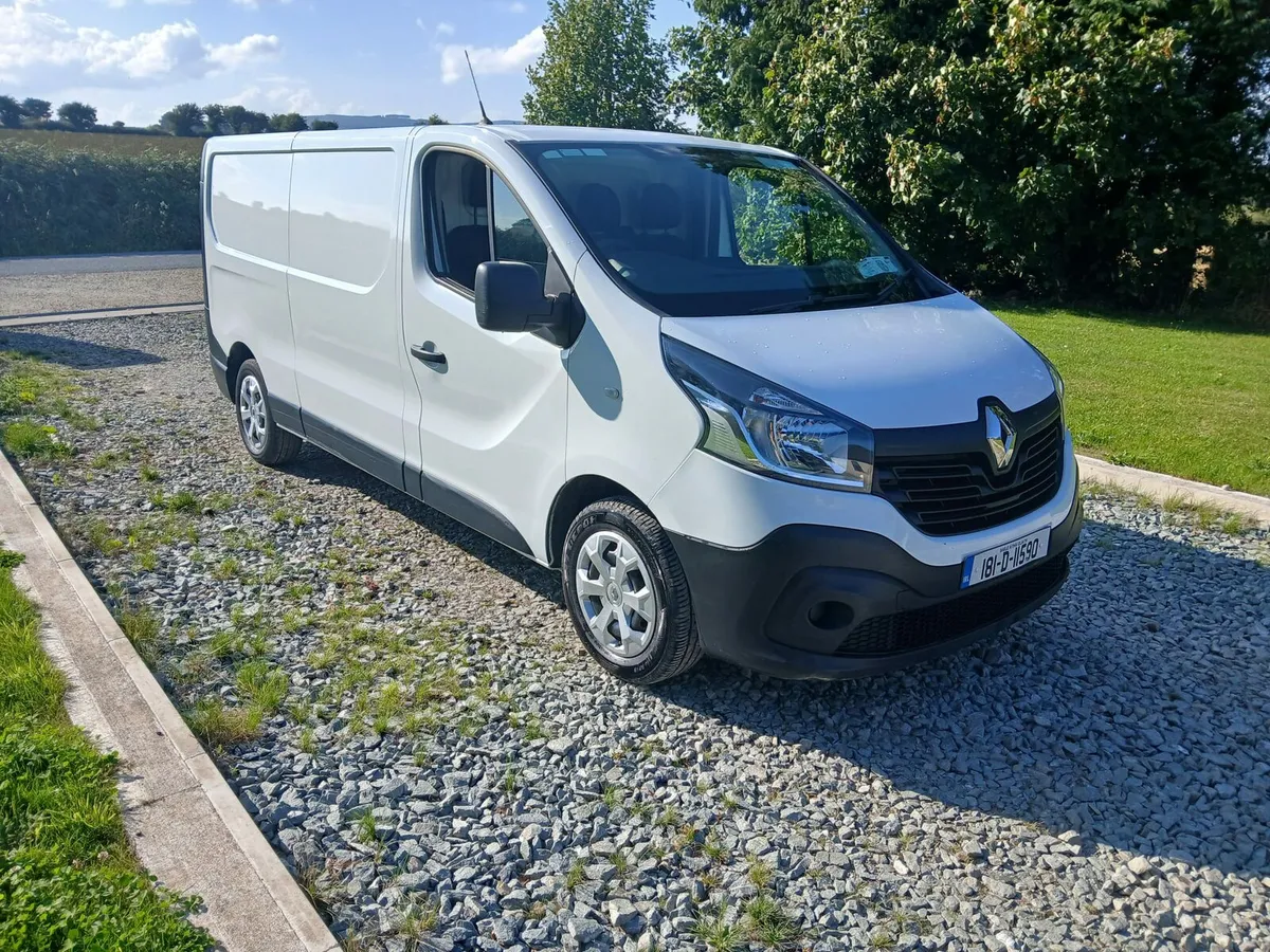 Renault Trafic - Image 1