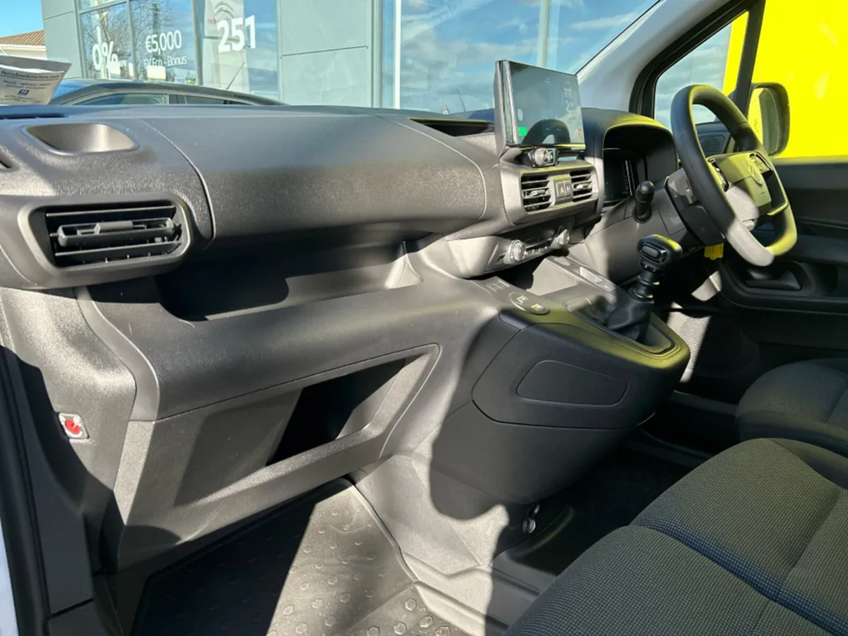 Citroen Berlingo ENTRPRISE BLUE HDI 10 - Image 4