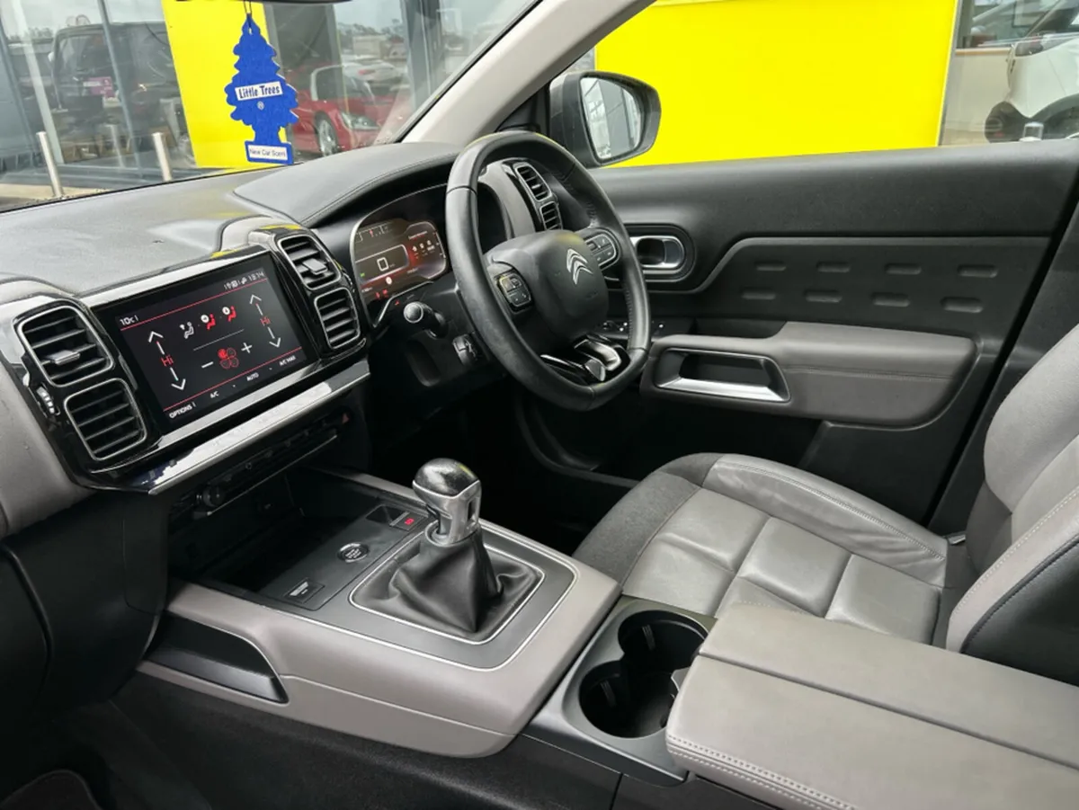 Citroen C5 Aircross FLAIR BLUEHDI 130 6MT 4DR - Image 3