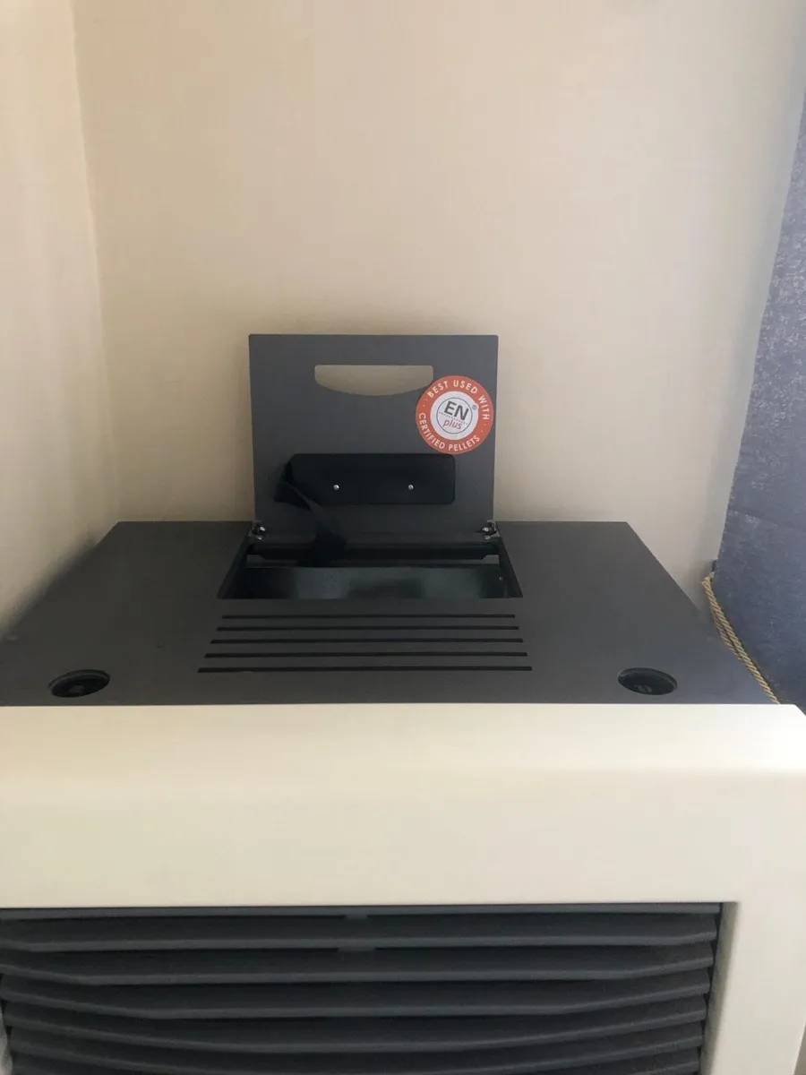 Commo 15KW Wood pellet stove - Image 2