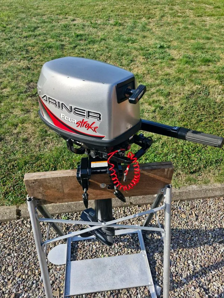 6hp 4 stroke Mariner Outboard - Image 1