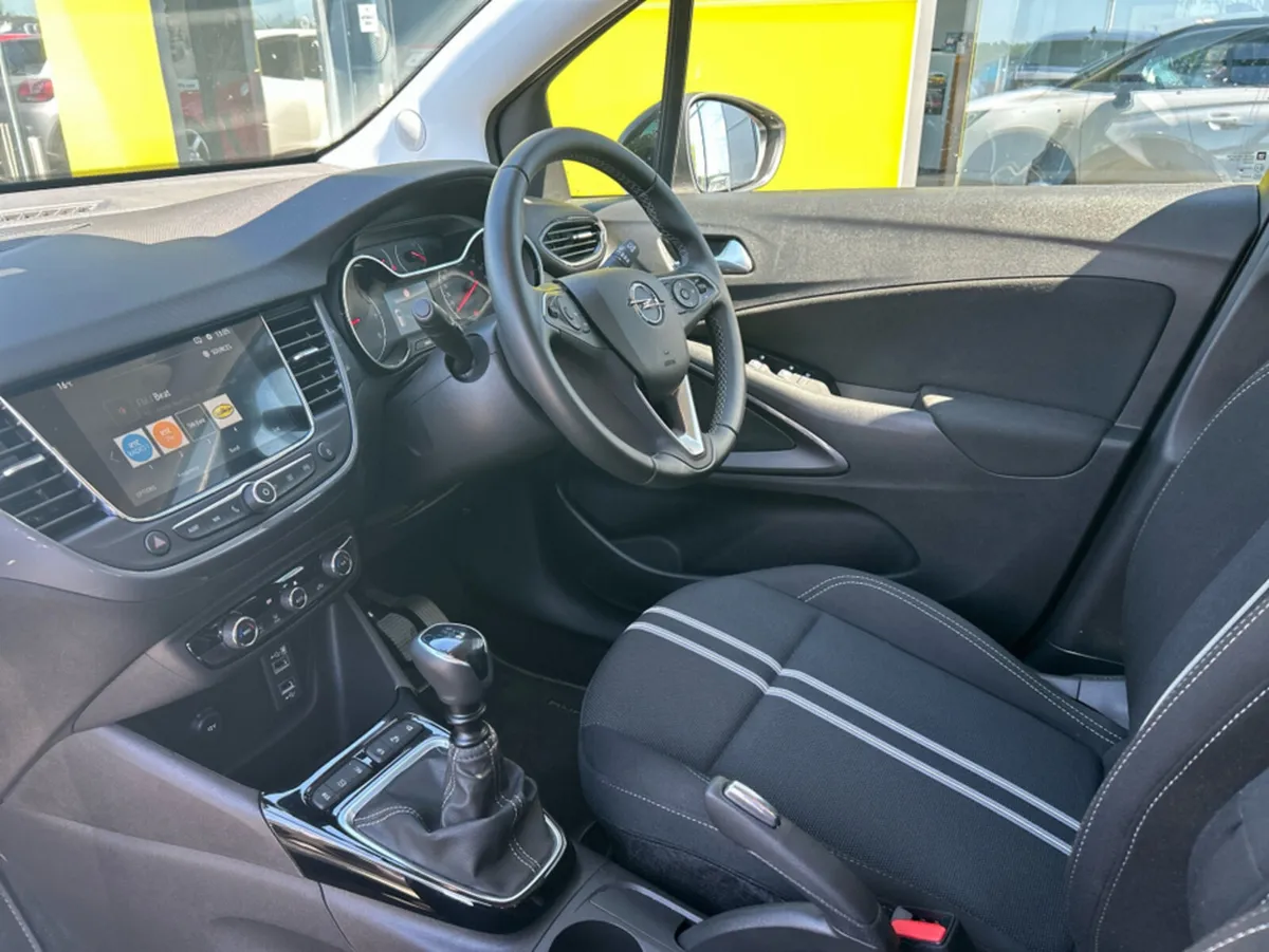 Opel Crossland X SPORT 1.2 110PS -PET-6 - Image 3
