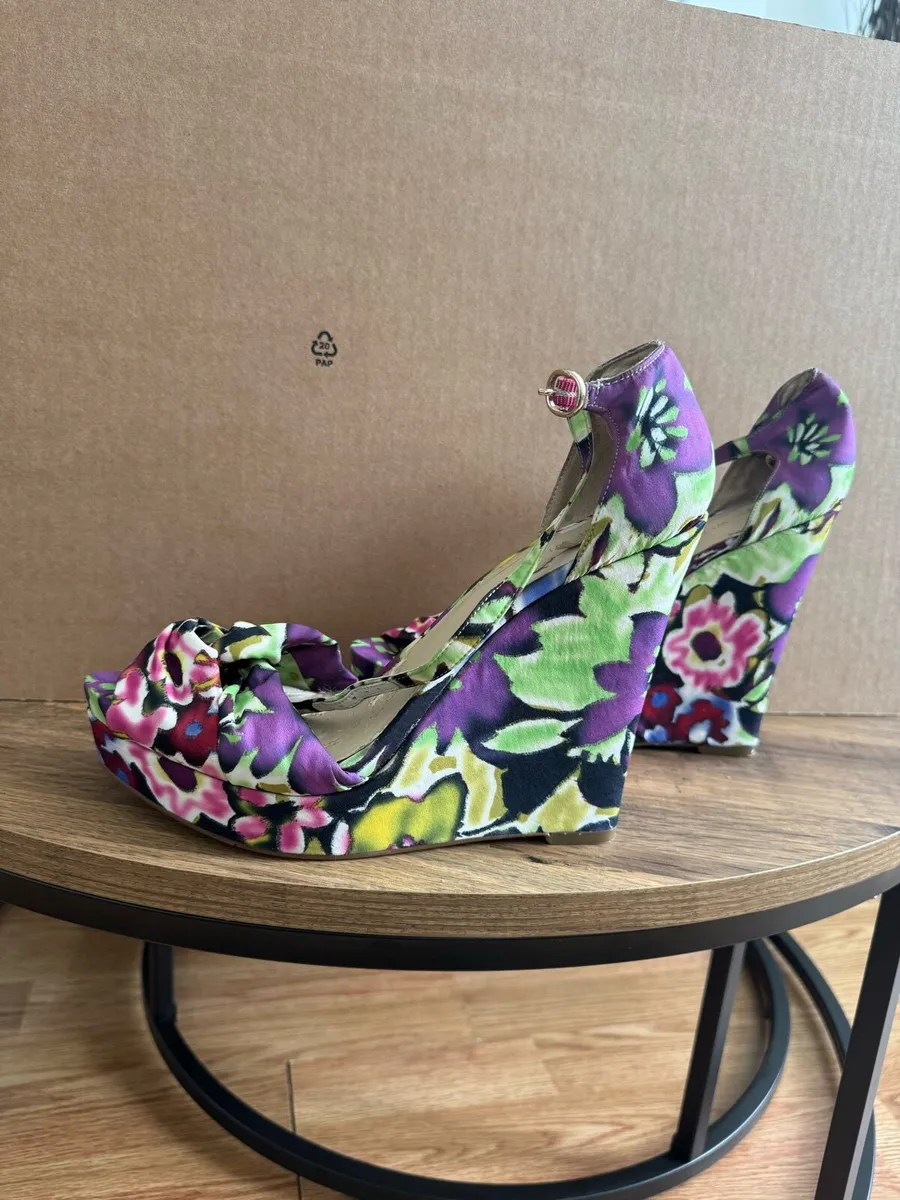 Shoes - Image 1