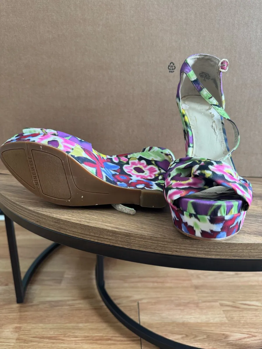 Shoes - Image 2