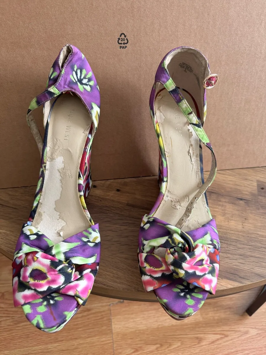 Shoes - Image 3