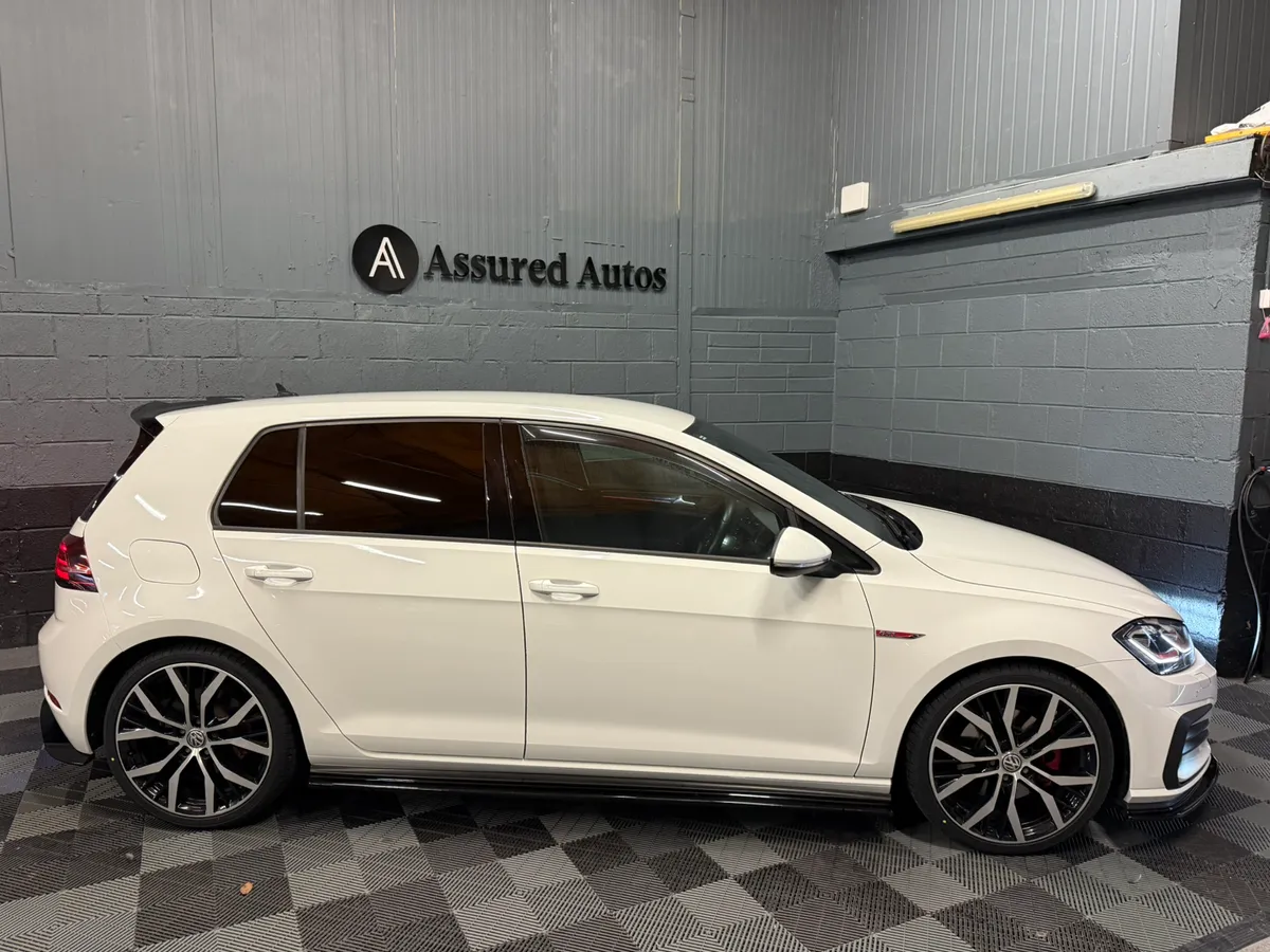 VW Golf 2.0 GTi MK7.5 5 Door - Image 2