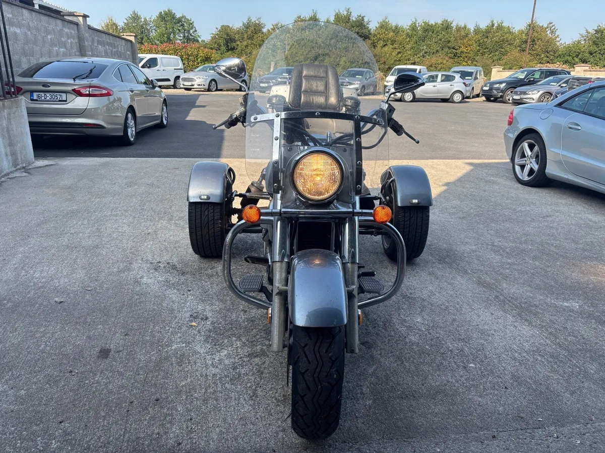 03 Suzuki intruder trike - Image 2