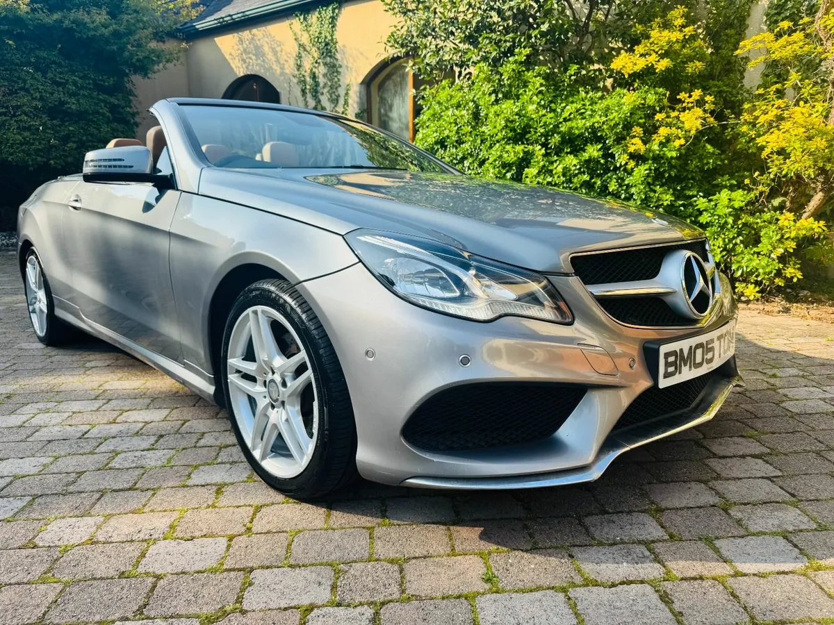 2015 Mercedes E 220 AMG LINE AUTO CAB - SUPERB NI - Image 2