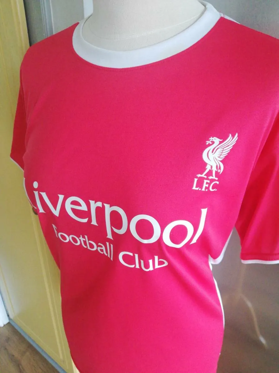 Salah numb 11 Liverpool FC medium size sports top - Image 3