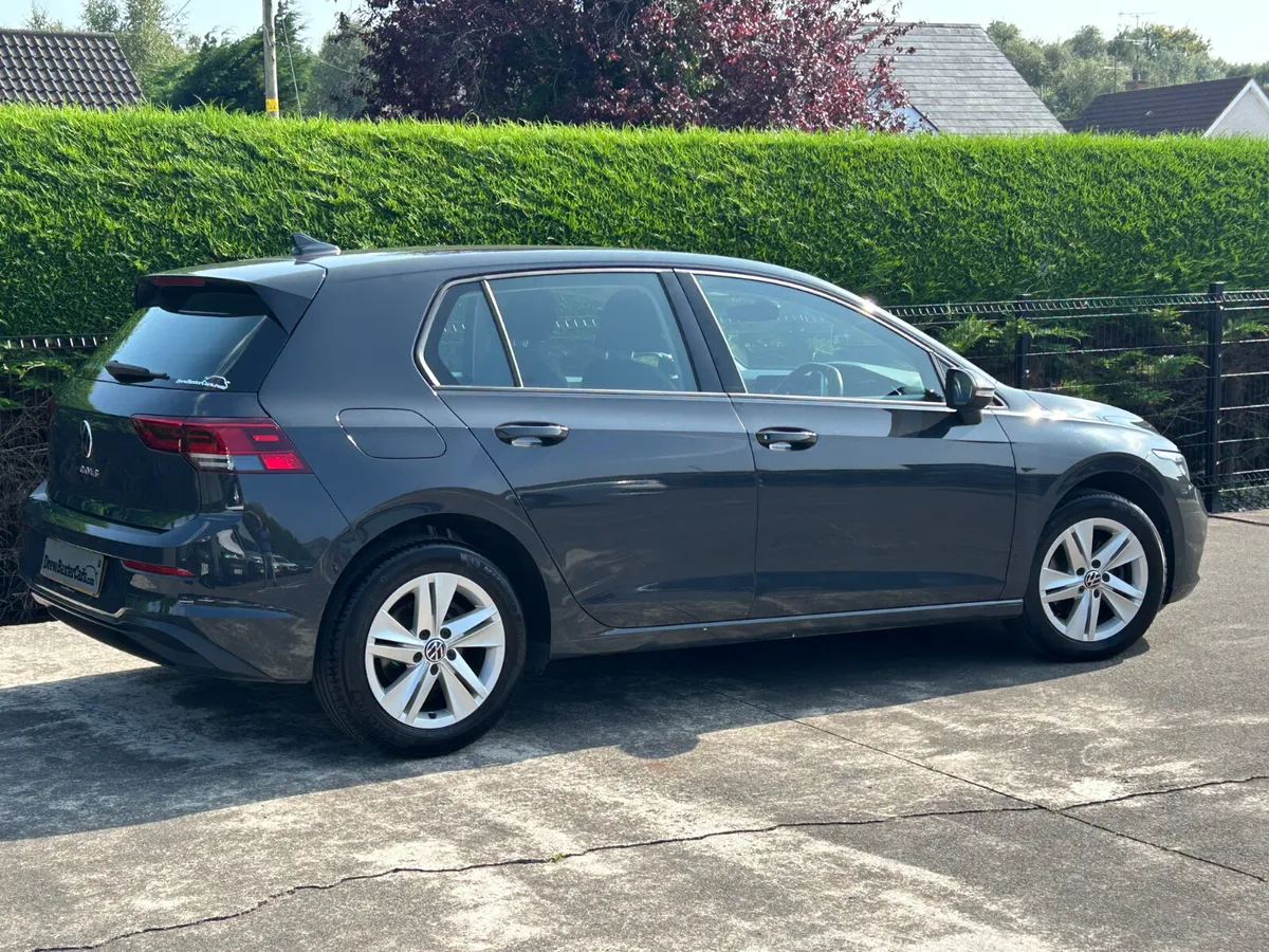 Volkswagen Golf 2021 - Image 4
