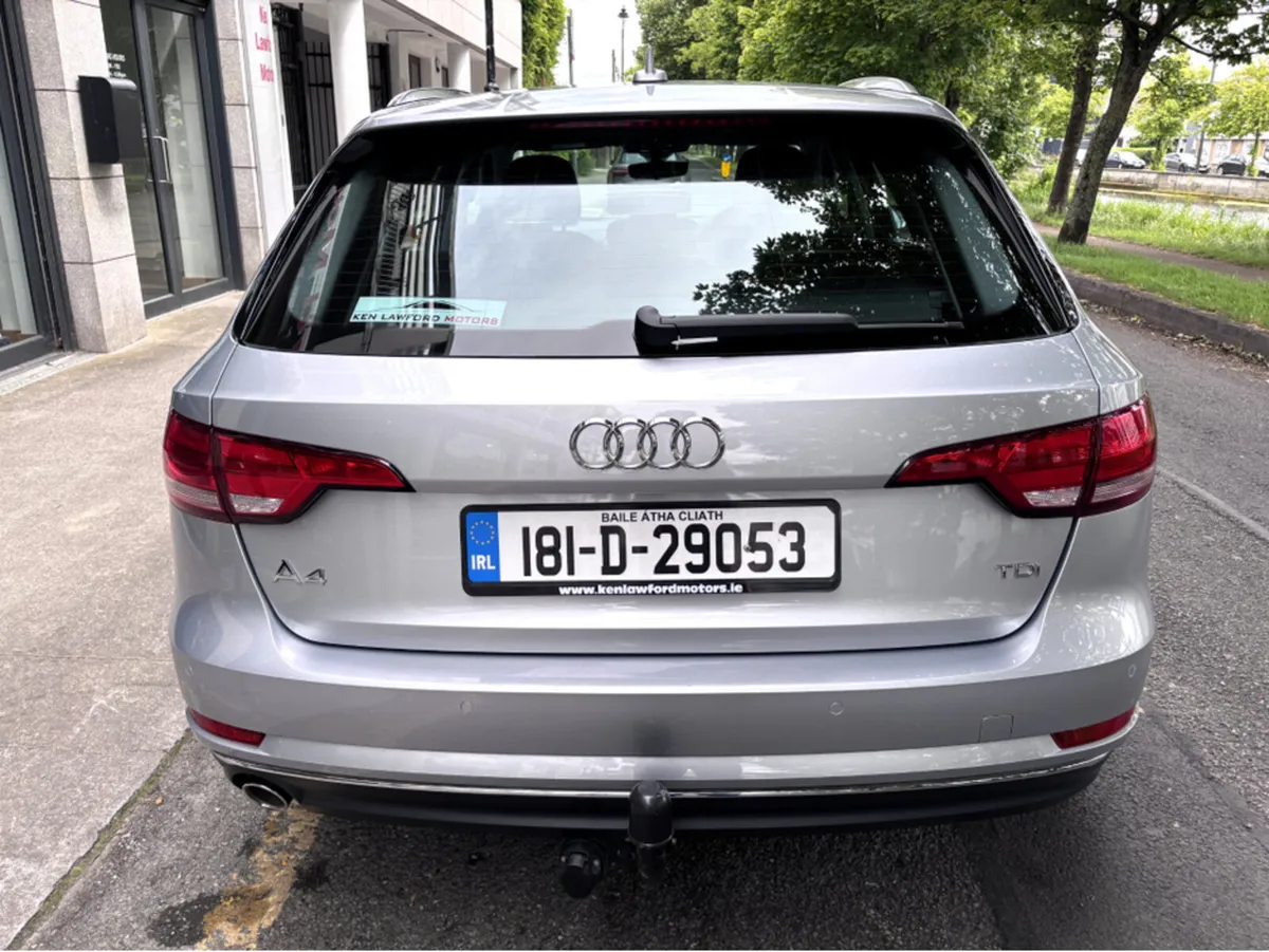Audi A4 AVANT 2.0 TDI 150 AUTO S-TRONIC SPORT - Image 4