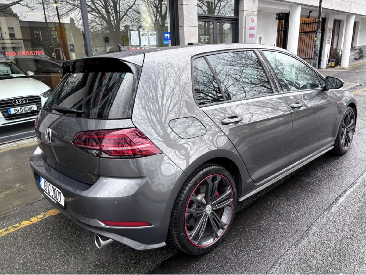 Volkswagen Golf 2.0 GTI DSG 5DR AUTO - Image 2