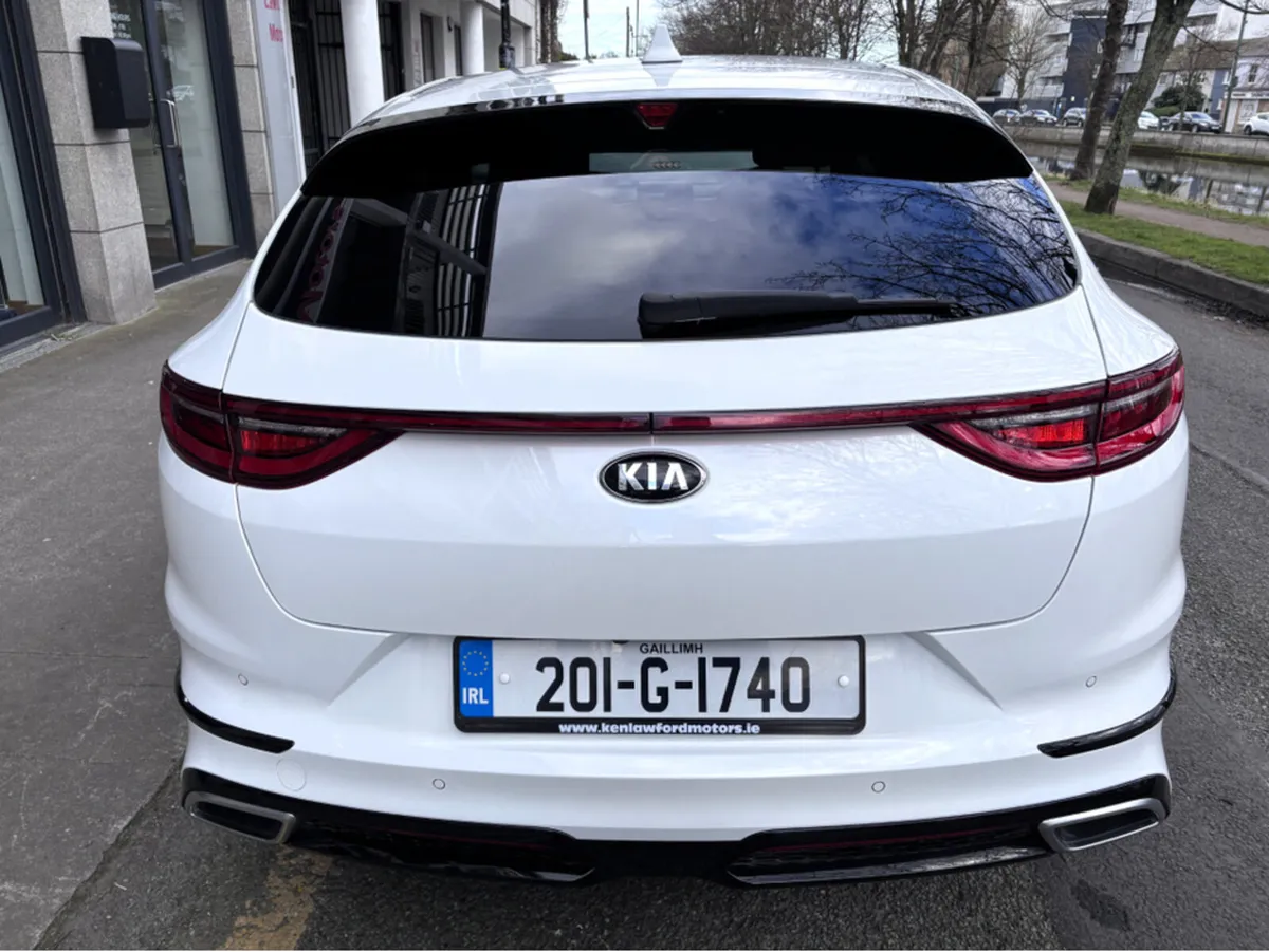 Kia ProCeed 1.4 GT LINE DCT 5DR AUTO - Image 4