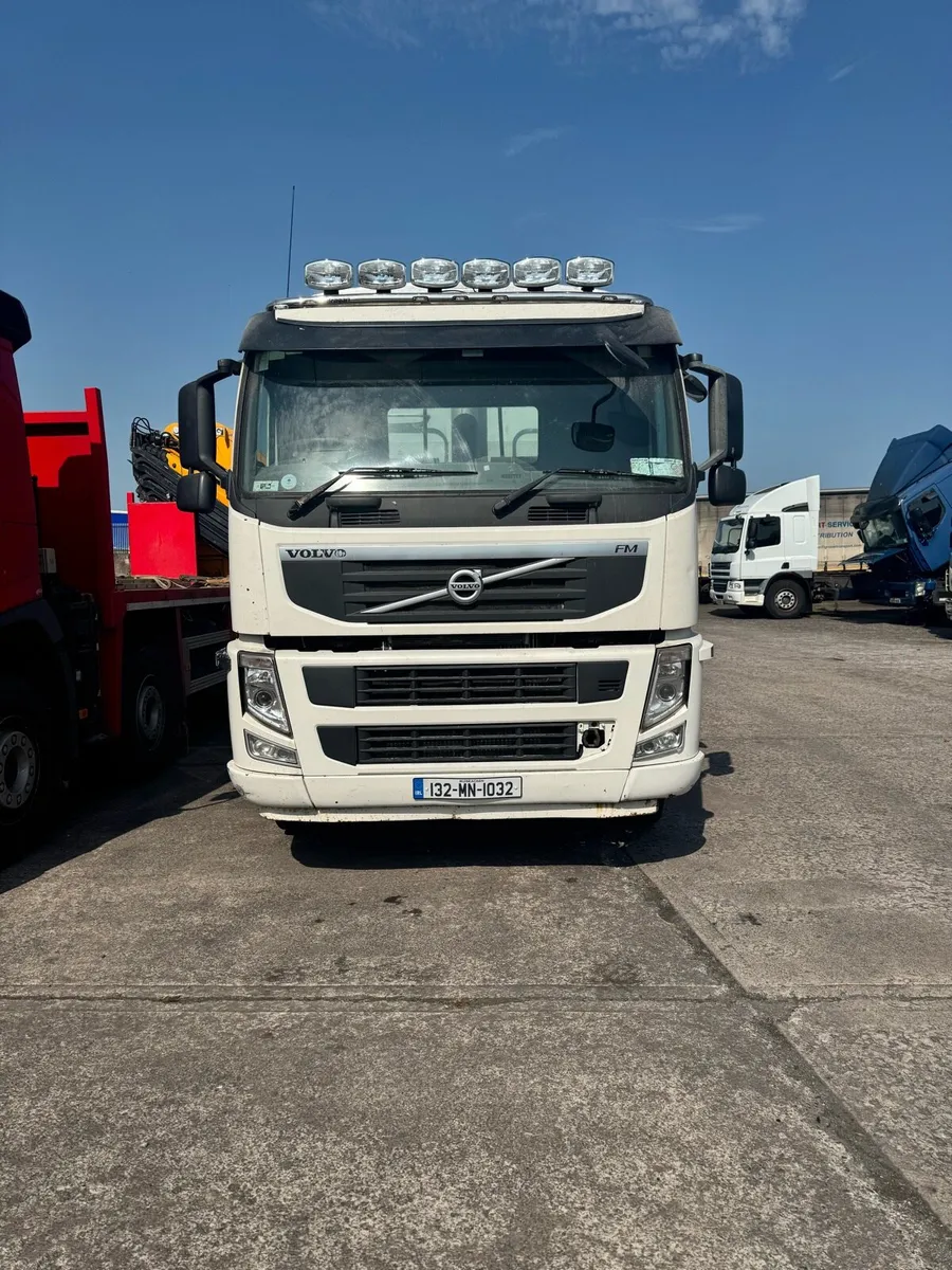 Volvo FM410 Bulk Blower - Image 1