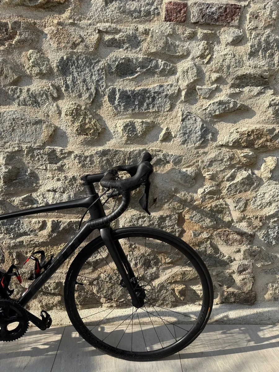 Giant TCR Road Bike - Image 4
