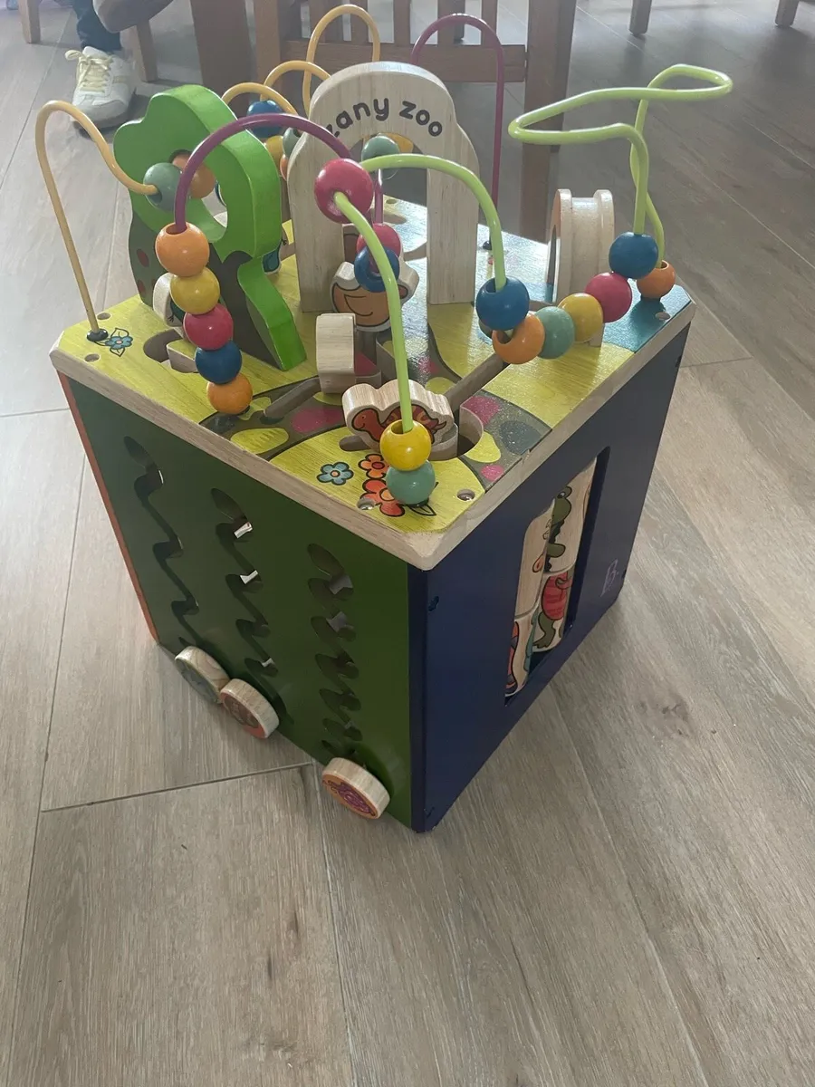 Zany Zoo Wooden Activity Cube Assortment - Image 3