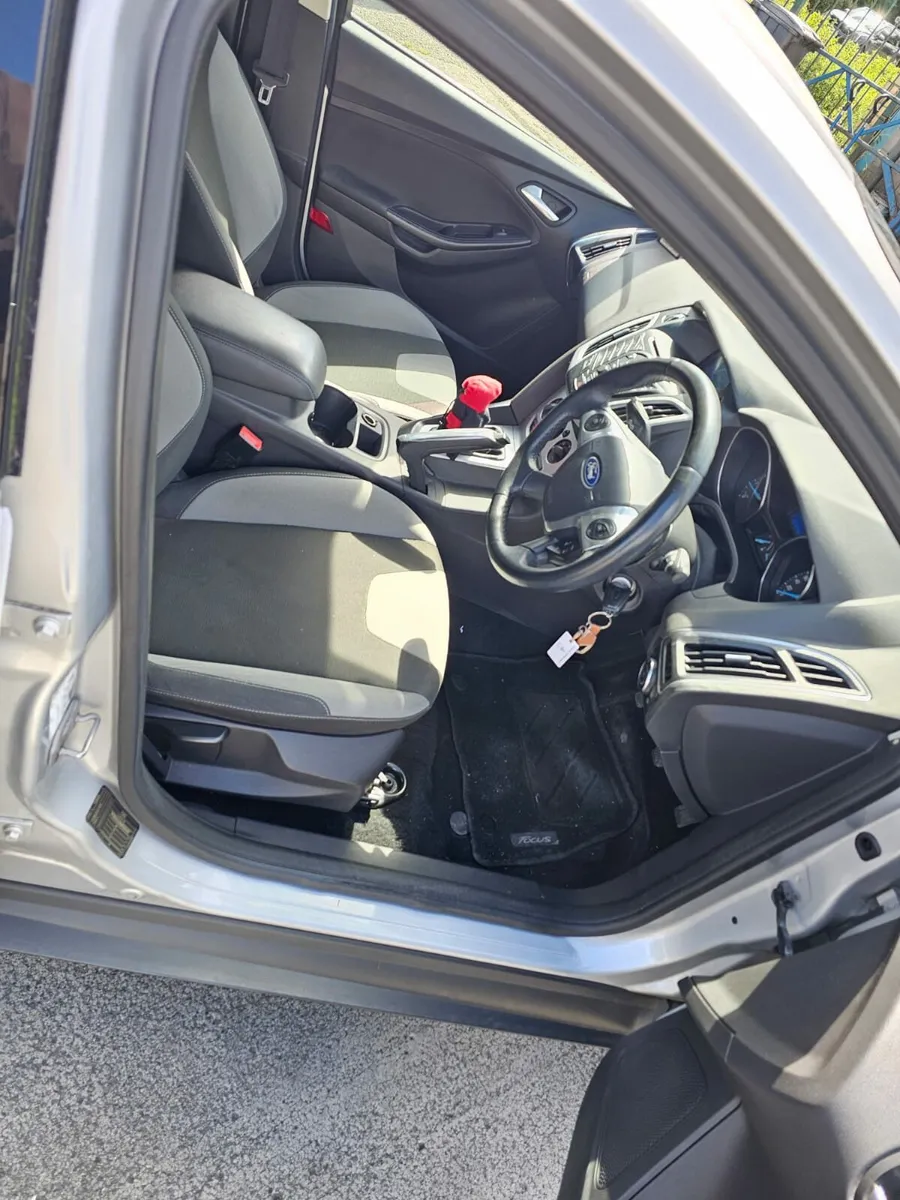 Ford focus 1.6diesl - Image 4