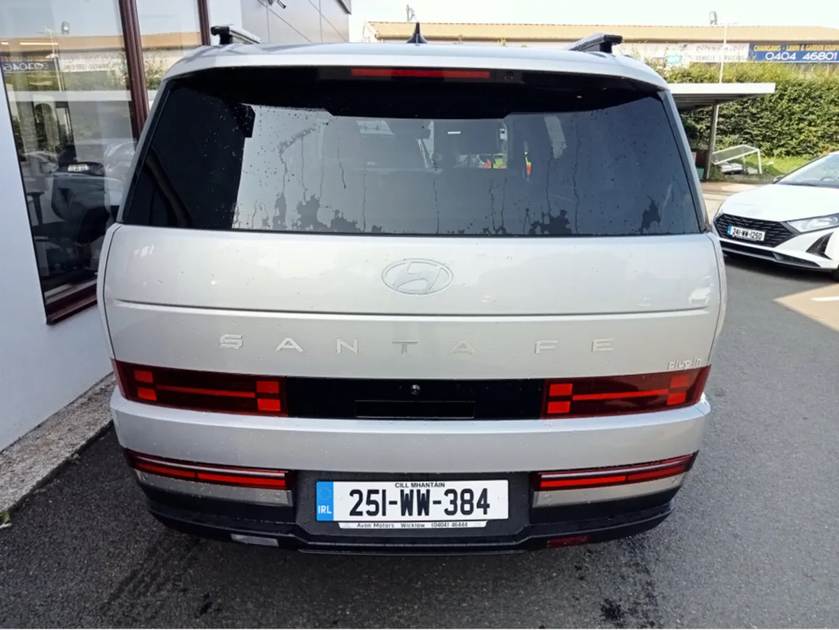 Hyundai Santa Fe PHEV PREMIUM - Image 4