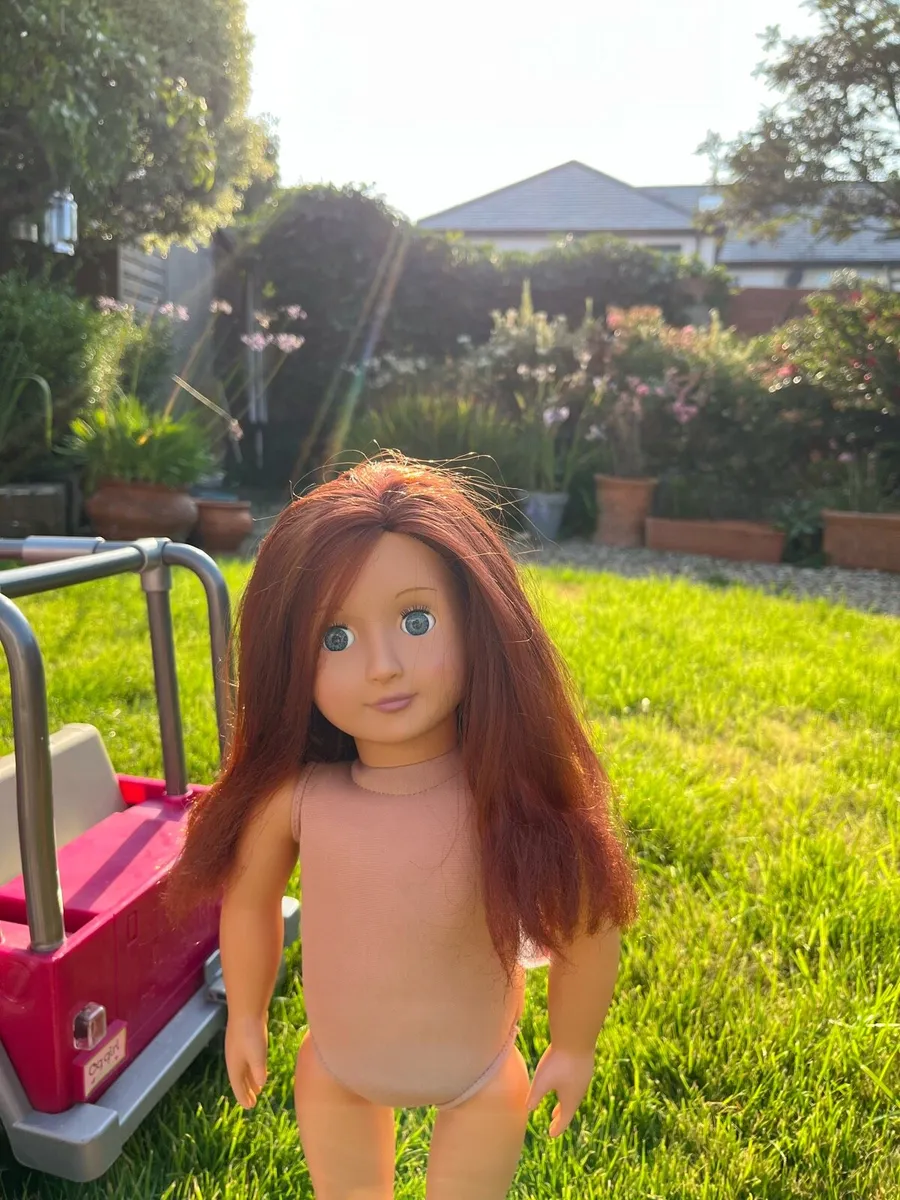 Our generation dolls and car - Image 4