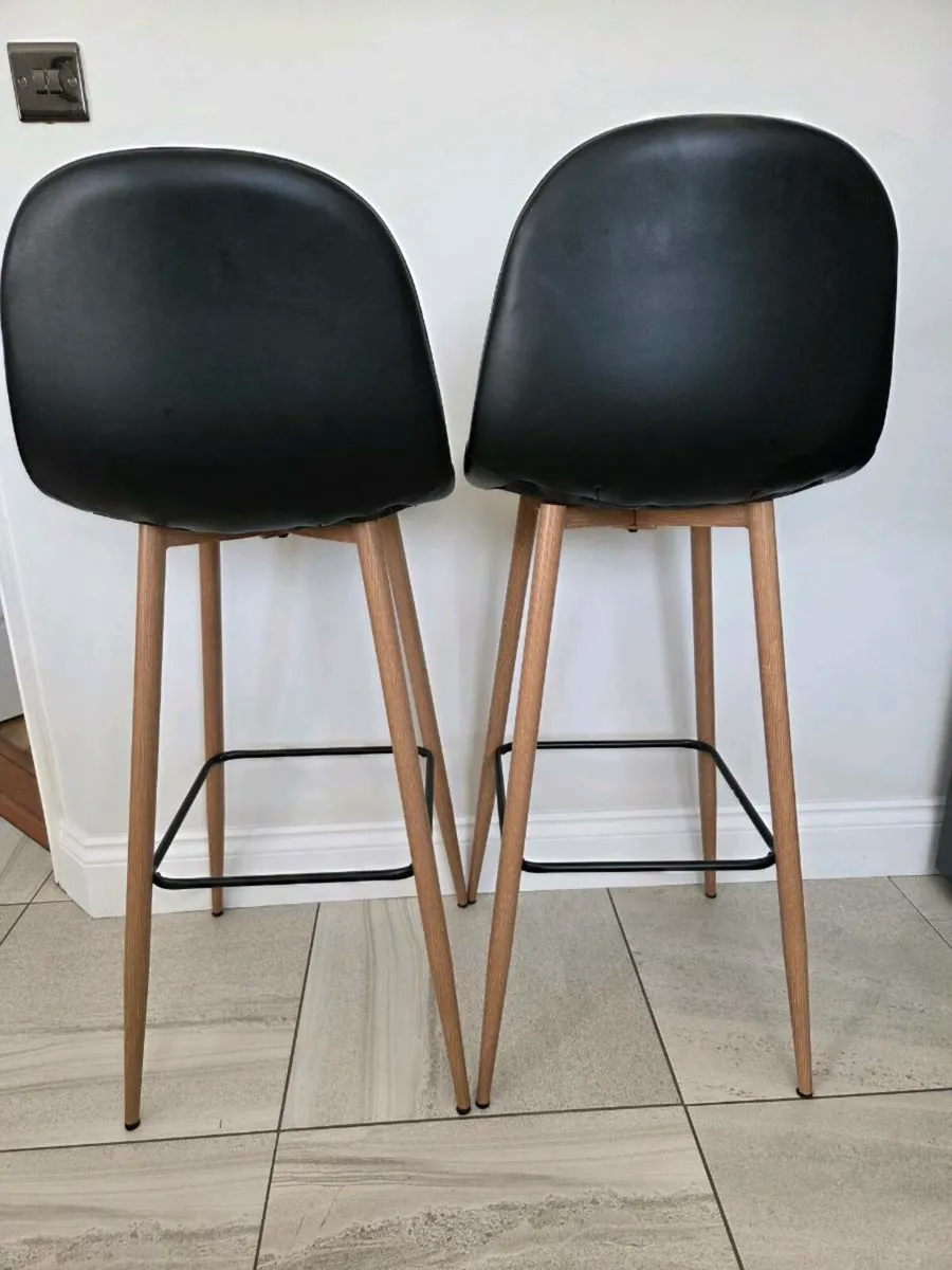Bar stools - Image 2