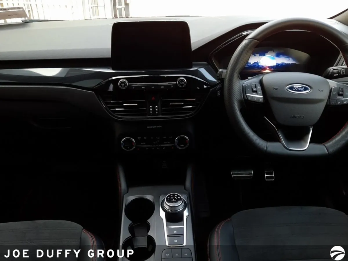 Ford Kuga 2.5 Duratec 190PS Fhev St-line Auto - Image 4
