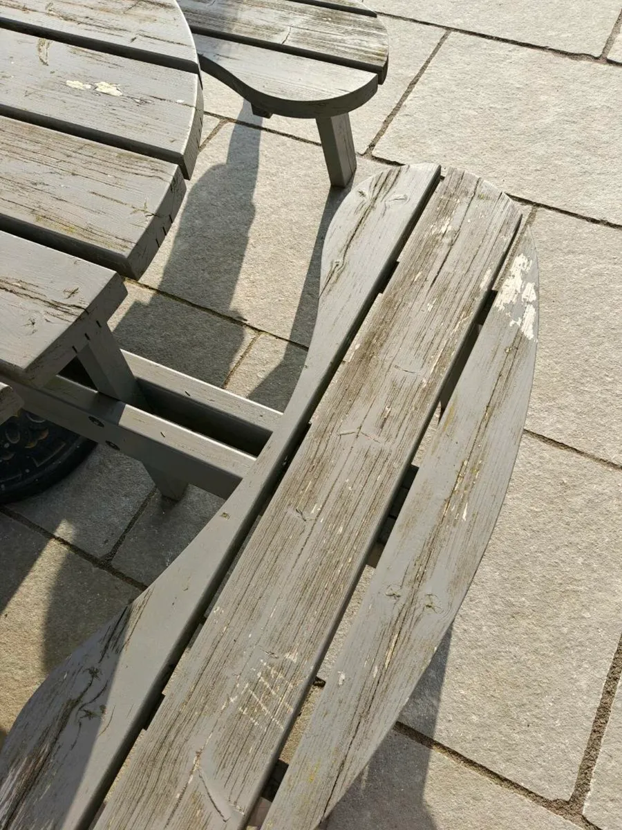 Wooden picnic bench - Image 3