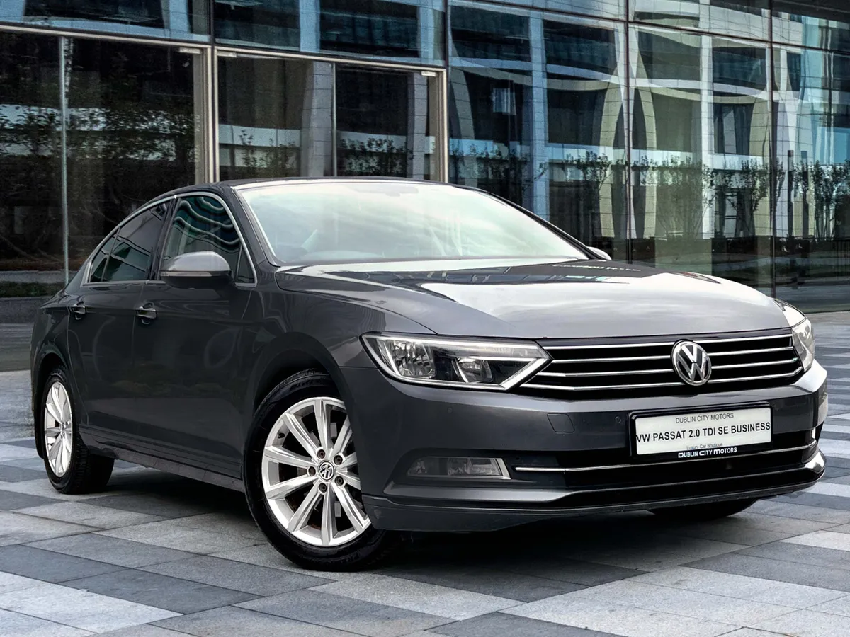 VW Passat 2.0 TDI SE Business BlueMotion - Image 1