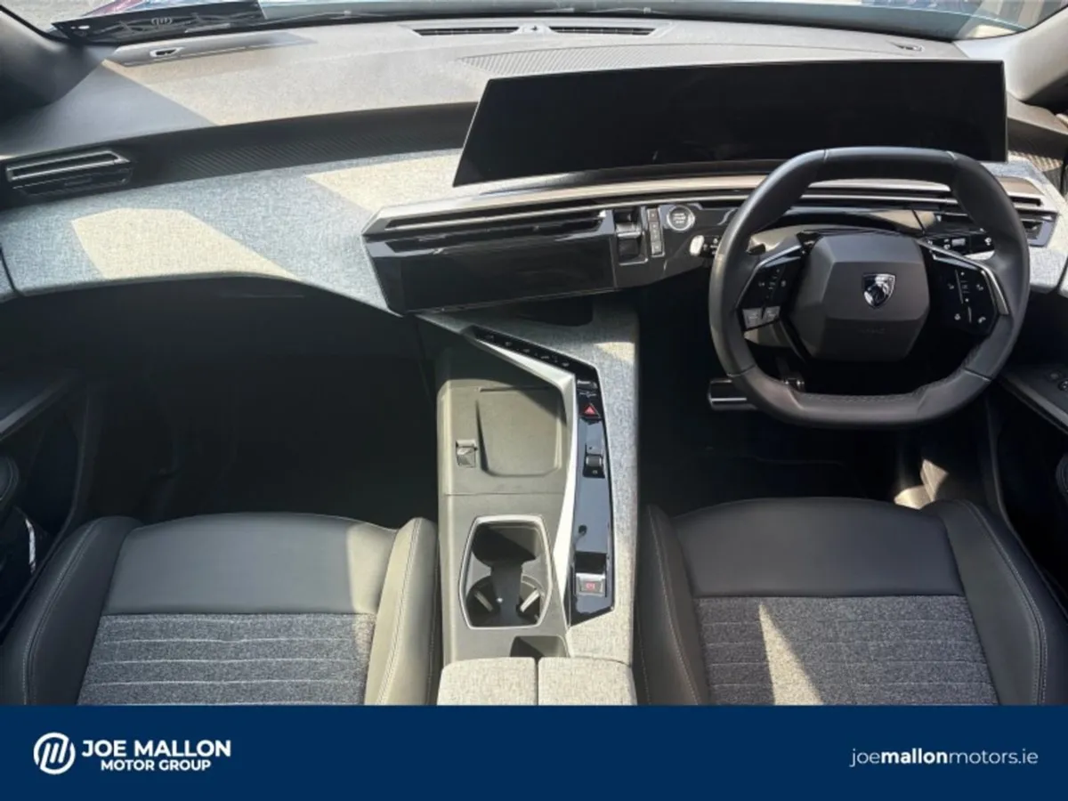 Peugeot 3008 1.2 Mhev Puretech 136bhp Edcs6 Allure - Image 4