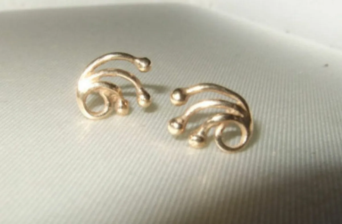 Vintage 9ct Gold Earrings - Image 3