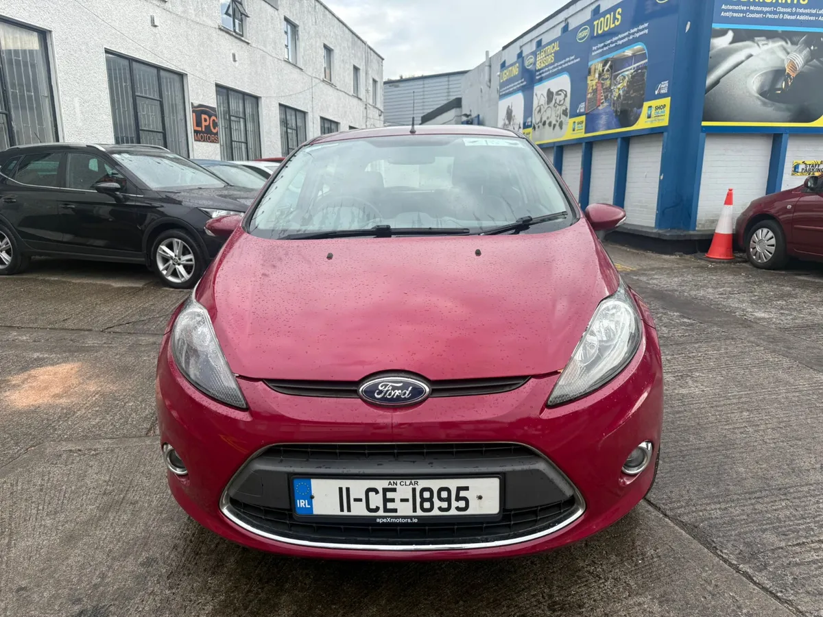 Ford Fiesta 2011 - Image 4