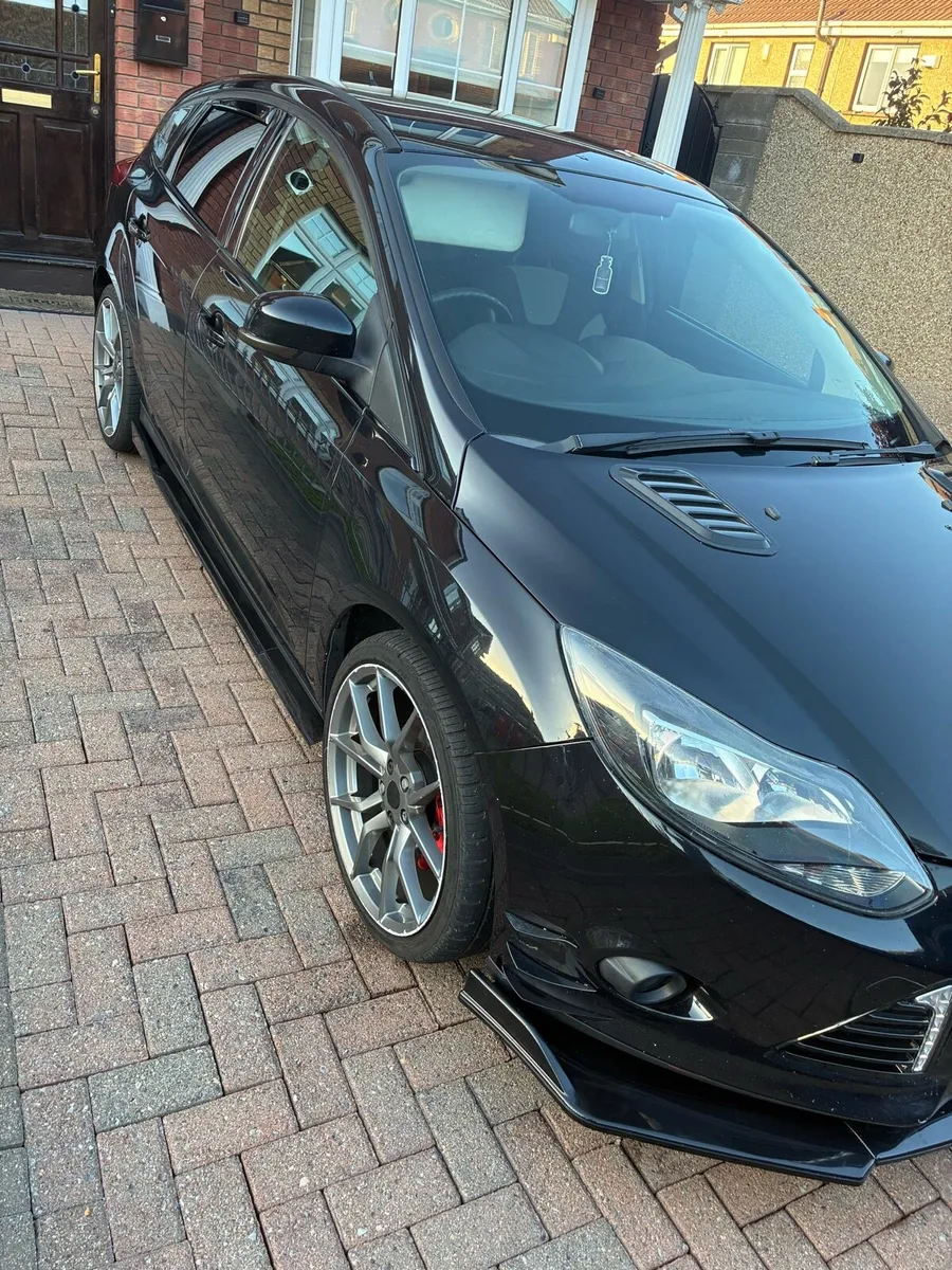 Ford focus - Image 4