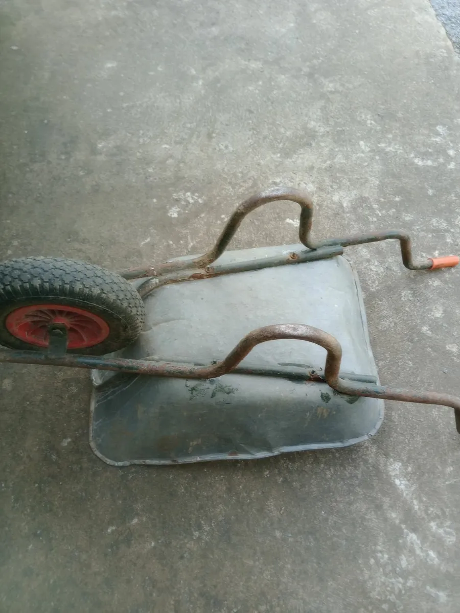 wheel barrow - Image 2