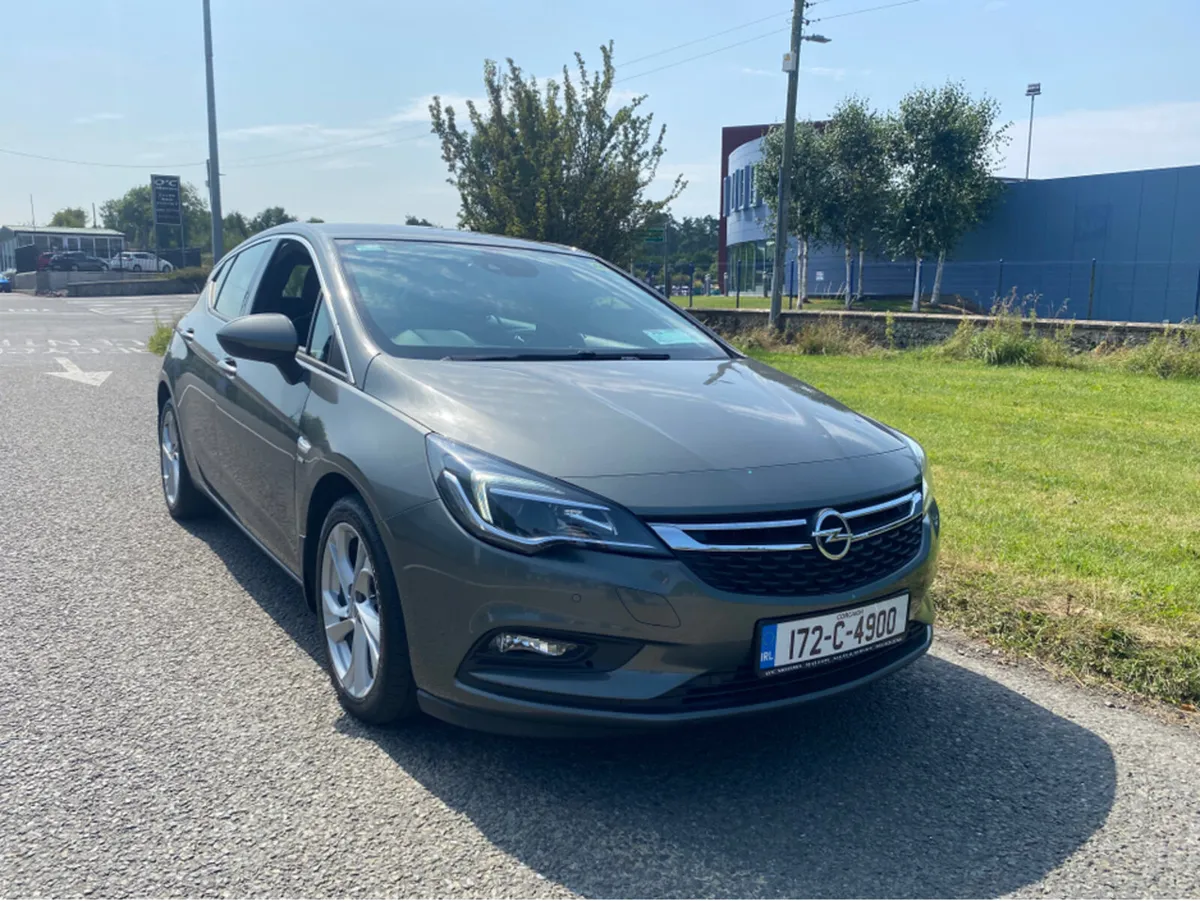Vauxhall Astra ASTRA+ SRI 1.6 CDTI 110PS 5DR - Image 2