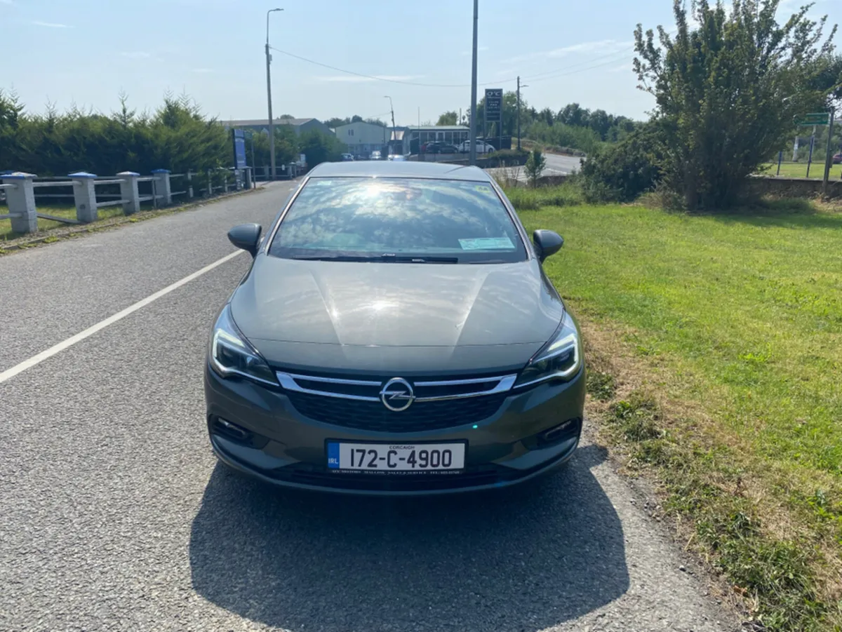 Vauxhall Astra ASTRA+ SRI 1.6 CDTI 110PS 5DR - Image 3