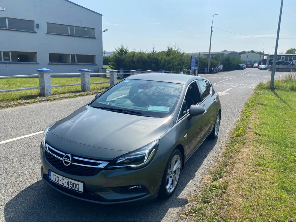 Vauxhall Astra ASTRA+ SRI 1.6 CDTI 110PS 5DR - Image 4